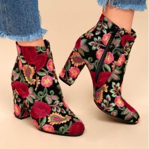 MIA Vail Rosebud Embroidered Block Heel Booties